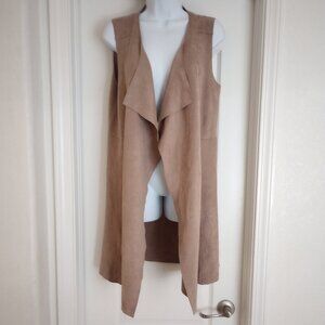 Dolcecabo Tan Flyaway Sleeveless Vest Jacket